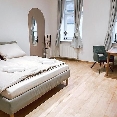 Zentrales Apartment Naehe Schoenbrunn - 2 Pers Wiedeń Zewnętrze zdjęcie